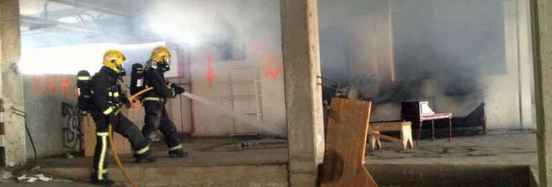 Bomberos del Consorcio de Emergencias de Gran Canaria en una intervención en Telde/TA.